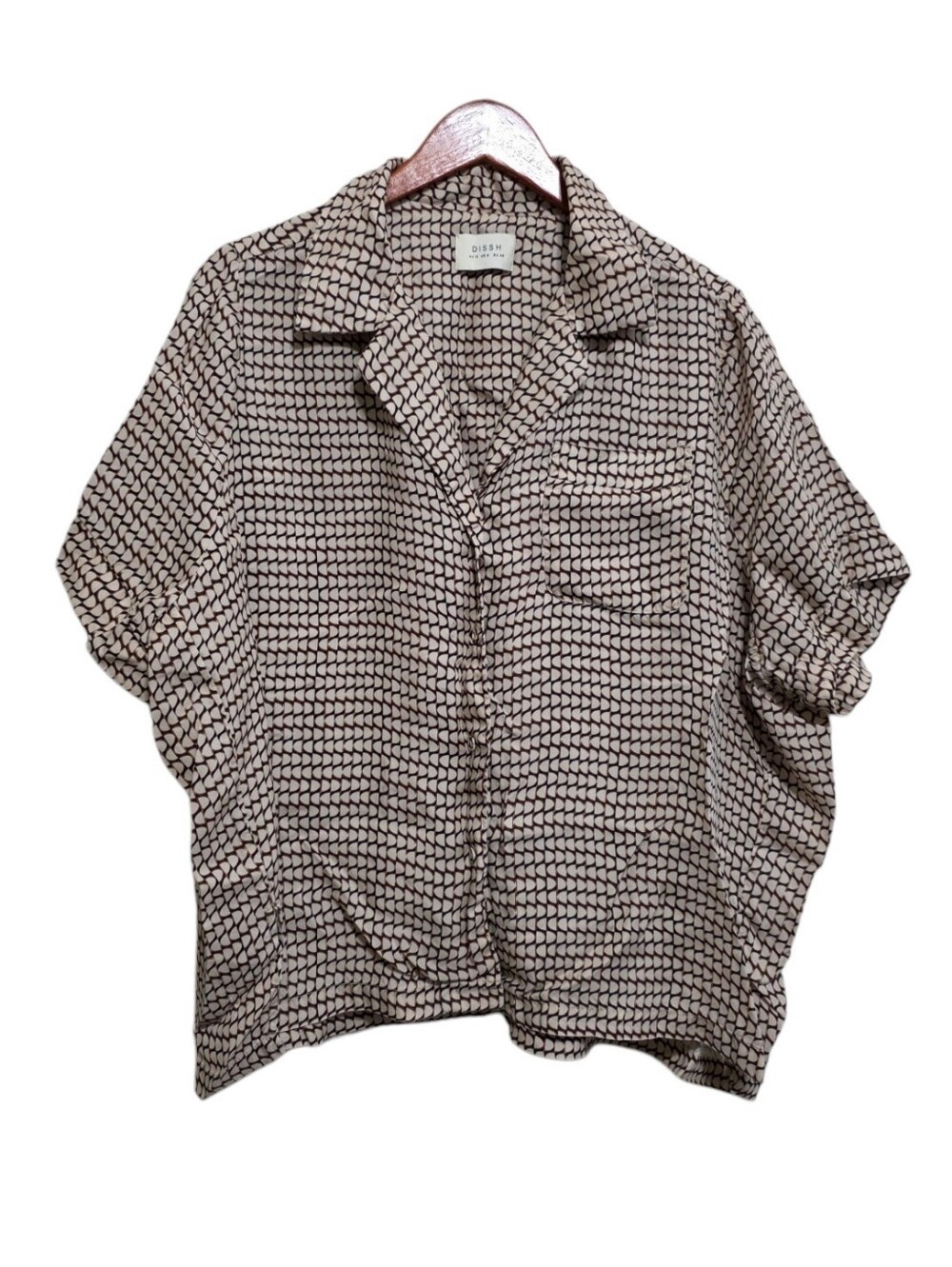 DISSH Short Sleeve Button Down Shirt in Beige Size 8